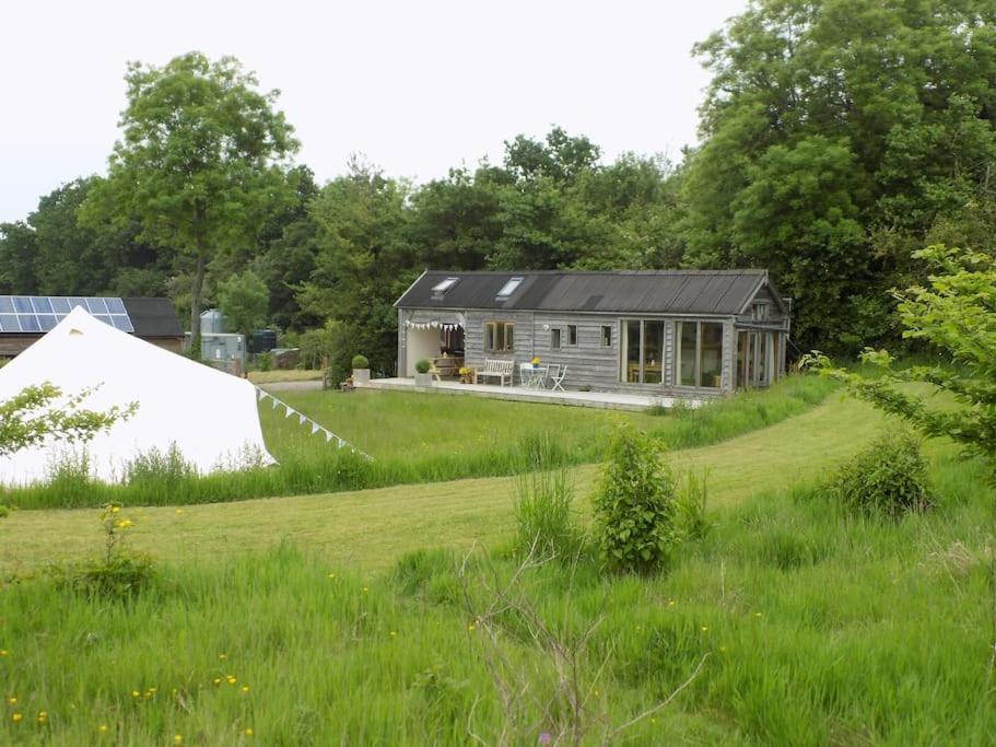 Log Cabin At The Old Summer Dairy Glastonbury Somerton  Luaran gambar