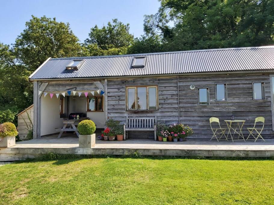 Log Cabin At The Old Summer Dairy Glastonbury Somerton  Luaran gambar