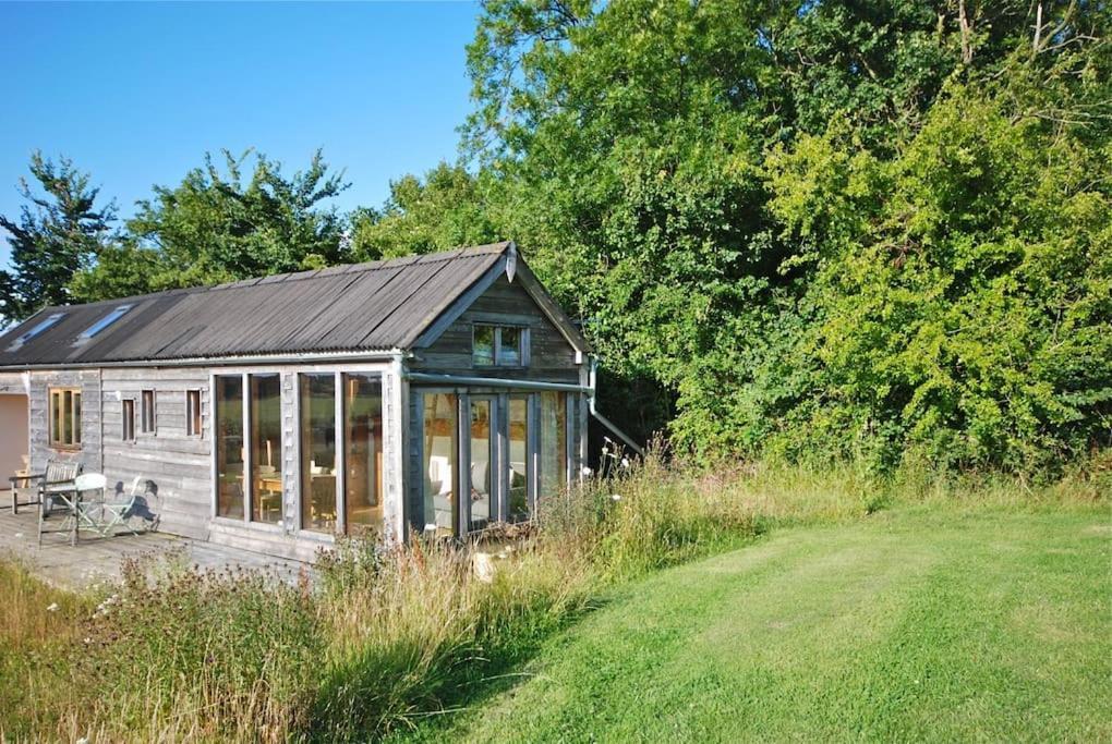 Log Cabin At The Old Summer Dairy Glastonbury Somerton  Luaran gambar